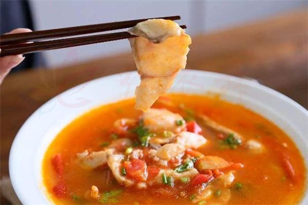 番茄黑鱼片的做法 番茄黑鱼汤怎么做好吃