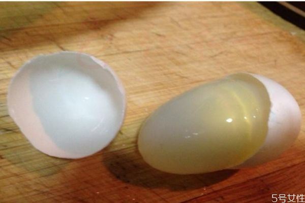 鸽子蛋如何做好吃鸽子蛋的工作？