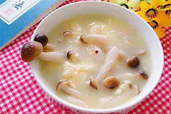 蟹味菇汤的家常做法 蟹味菇煲汤小技巧