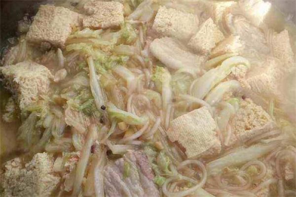 冻豆腐炖白菜的做法 美味家常菜