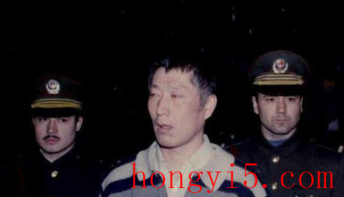 历史中国警察排名前十(中国警察新式大盖帽)插图1