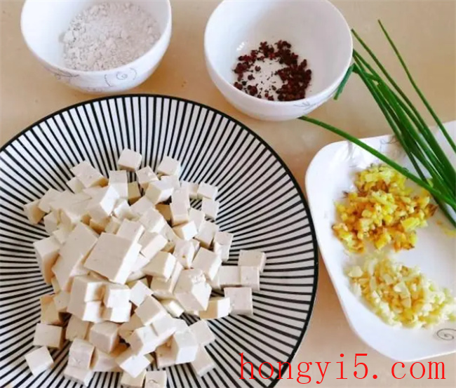 麻婆豆腐的家常做法 麻婆豆腐的家常做法