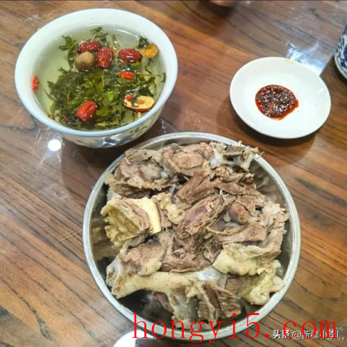新疆好吃餐厅排名前十(新疆大十字玛琳娜餐厅位置)插图4