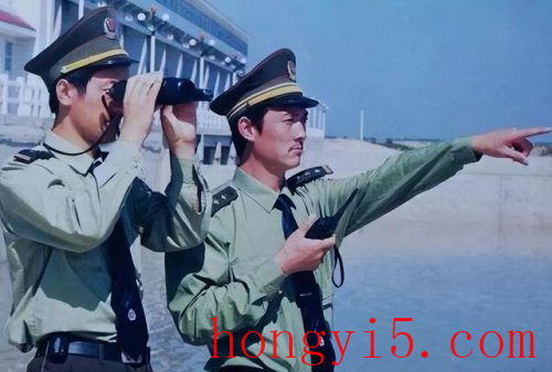历史中国警察排名前十(中国警察新式大盖帽)插图11