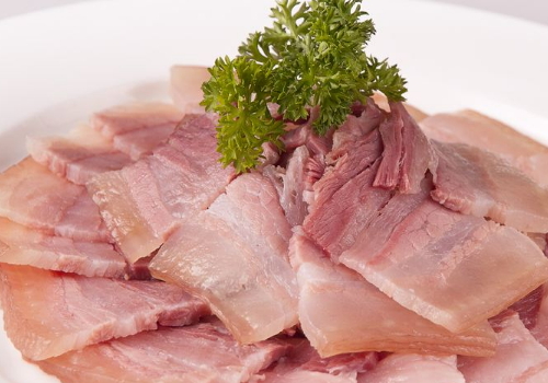 咸肉腌制多长时间好 腌一斤肉放多少盐