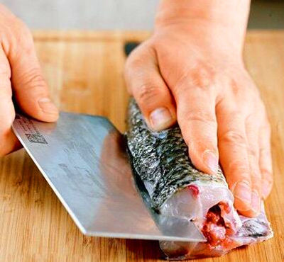 松鼠桂鱼怎么改刀图解 是哪个菜系的代表