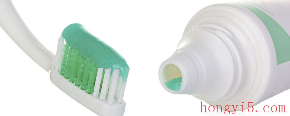 牙膏不单单清洁牙齿